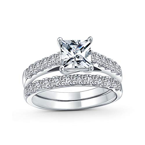 1CT Brillant Zirkonia Quadrat Prinzessin Schnitt Solitär Kathedrale Fassung Dünne Ewigkeit Pave Band AAA CZ Jubiläum Verlobung Ehering Set .925 Sterling Silber von Bling Jewelry