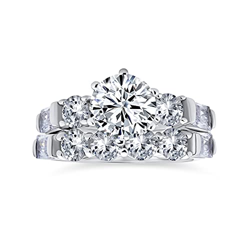 Anpassbare klassische Kathedrale 6 Zacken Baguette Seitensteine Zirkonia AAA CZ Runde 2 CT Solitär Jubiläum Verlobung Eheband Ring Set für Frauen .925 Sterling Silber 1/2 Ewigkeitsring von Bling Jewelry