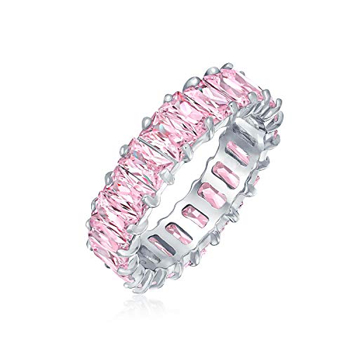 Art Deco Stil AAA CZ Simuliert Rosa Turmalin Smaragd Schliff Zirkonia Ewigkeit Baguette Jubiläum Ehering Ring für Frauen .925 Sterling Silber 4MM von Bling Jewelry
