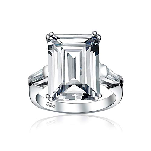 Art Deco Stil Braut Hochzeit Groß 10Ct Aaa Cz Solitär Smaragd Schliff Statement Verlobungsring Für Frauen .925 Sterling Silber Cubic Zirconia Baguette Seite Stones von Bling Jewelry