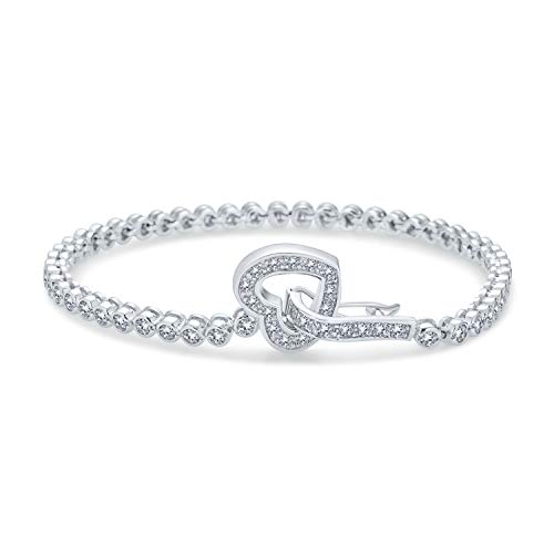 Bling Jewelry Romantische Lünette Eingestellt Runde AAA CZ Cubic Zirconia Bräutigam Tennis Armband Herz Gestaltete Offene Latch Verschluss Für Frauen .925 Sterlingsilber 7.5 Inch von Bling Jewelry