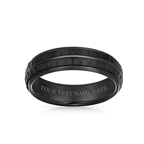 Bling Jewelry Streifen Gerillt Massiv Schwarz Matt Gehämmert Titan Mantelringe Ring Für Männer Komfort Fit 6Mm Kundenspezifische Gravur von Bling Jewelry