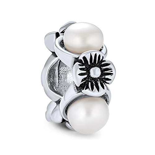 Bling Jewelry Weiß Simulierte Perle Blume Dünne Spacer Bead Charm Für Frauen Jugendlich .925 Sterlingsilber Passend Für Europäische Armbänder von Bling Jewelry