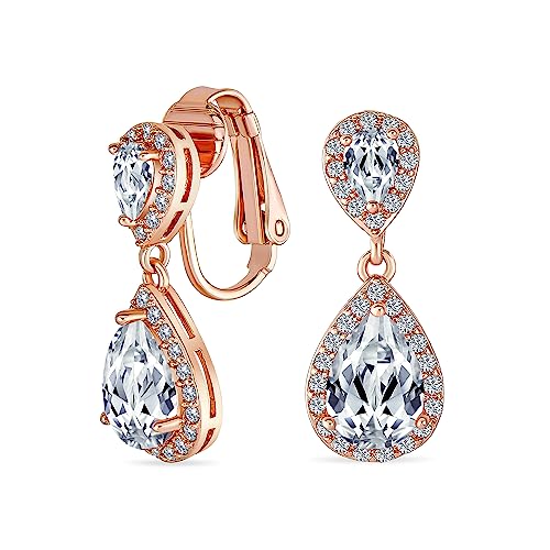 Bräutigam Träne CZ Halo Prom Baumelnd Drop Statement Clip On Ohrringe Cubic Zirconia Rosengold Vergoldet Messing Bräutigam Träne CZ Halo Prom Baumelnd Drop Statement Clip On Ohrringe Cubic Zirconia Rosengold Vergoldet Messing von Bling Jewelry