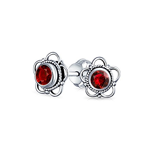 Echter Roter Granat Bali Indonesische Winzige Blume Ohrstecker Für Frauen Oxidiert .925 Sterling Silber Januar Geburtsstein von Bling Jewelry