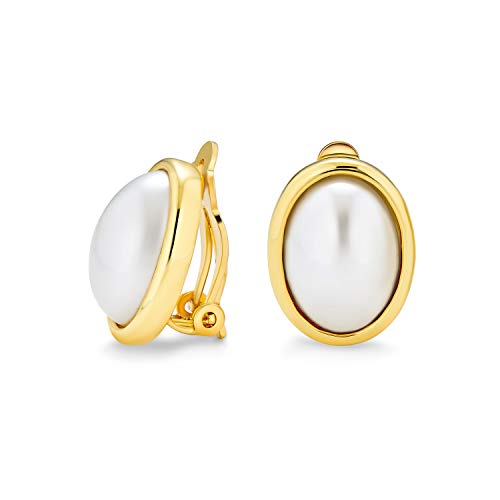 Einfache Weiße Simulierte Perle Cabochon Lünette Oval Clip Auf Ohrringe Für Frauen Für Nicht Durchbohrt Ohren 14K Gold Plattiert Messing von Bling Jewelry