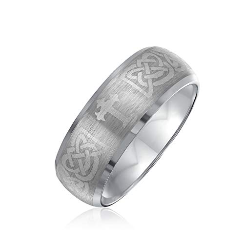 Personalisierte Unisex Paare Irische Wikinger Keltische Unendlichkeit Geätzte Irische Keltische Knoten Maltase Kreuz Eheringe Titanium Breit Für Männer Frauen Matte Silber Ton 8 Mm Personalisierbar von Bling Jewelry