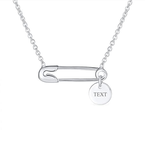 Personalisieren Initialeen Alphabet A-Z Support Symbol Für Vertriebene Menschen Massivarität Runder Kreis Disc Sideways Sicherty Pin Halskette Anhänger Für Frauen .925 Sterling Silber Brauch Graviert von Bling Jewelry