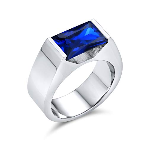 Personalisieren Sie einfachen geometrischen 4CTW rechteckigen simulierten blauen Saphir oder klaren kubischen Zirkonia Smaragdschliff AAA CZ Statement Verlobungsring für Männer Silberton Edelstahl von Bling Jewelry