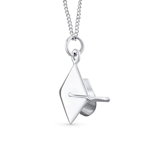 Bling Jewelry Winzige Graduation Cap Hut Gravierbaren Charmee Anhänger Halskette Für Die Graduierung Für Frauen Für Jugendliche .925 Sterling Silber von Bling Jewelry