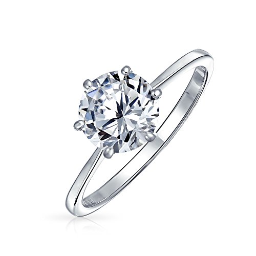 Zeitloser 1,5 Karat 6 Zacken AAA CZ 6 Zacken Klassischer runder Brillant Solitär Verlobungsring für Frauen 1MM Plain Thin Band .925 Sterling Silber Zeitloser 1,5 Karat 6 Zacken AAA CZ 6 Zacken Klassischer runder Brillant Solitär Verlobungsring für Frauen 1MM Plain Thin Band .925 Sterling Silber von Bling Jewelry