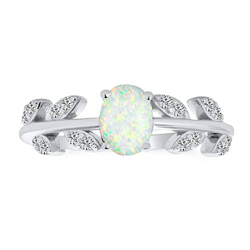 Zierliche Edelstein Oval Weiß Erstellt Opal Center Kubischer Zirkon Offene Blätter Blatt CZ Akzent Ring Western-Schmuck Für Frauen .925 Sterlingsilber Oktober Geburtsstein von Bling Jewelry