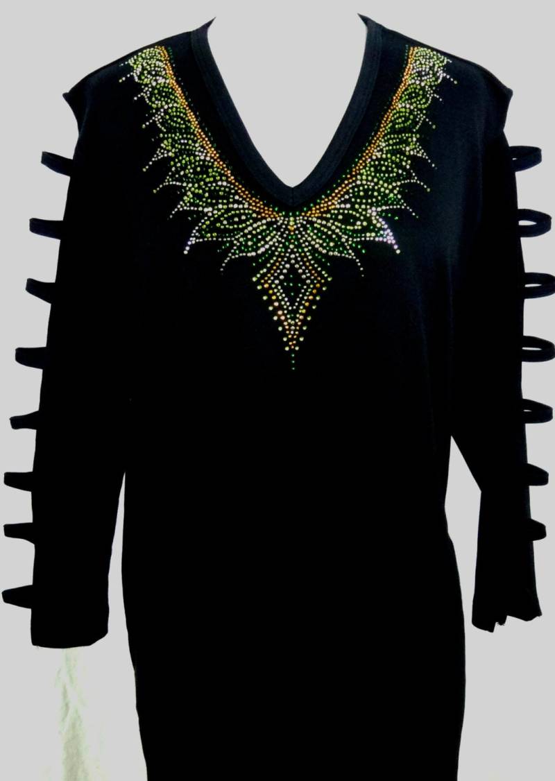 Handverschönerte A-Linie Tunika Top Juweliert Grün Strass & Silber Und Gold Ohrstecker Ausschnitt Leiter Ärmel Erhältlich Klein Bis Plus 3x Handverschönerte A-Linie Tunika Top Juweliert Grün Strass & Silber Und Gold Ohrstecker Ausschnitt Leiter Ärmel Erhältlich Klein Bis Plus 3x von BlingBlingFashions