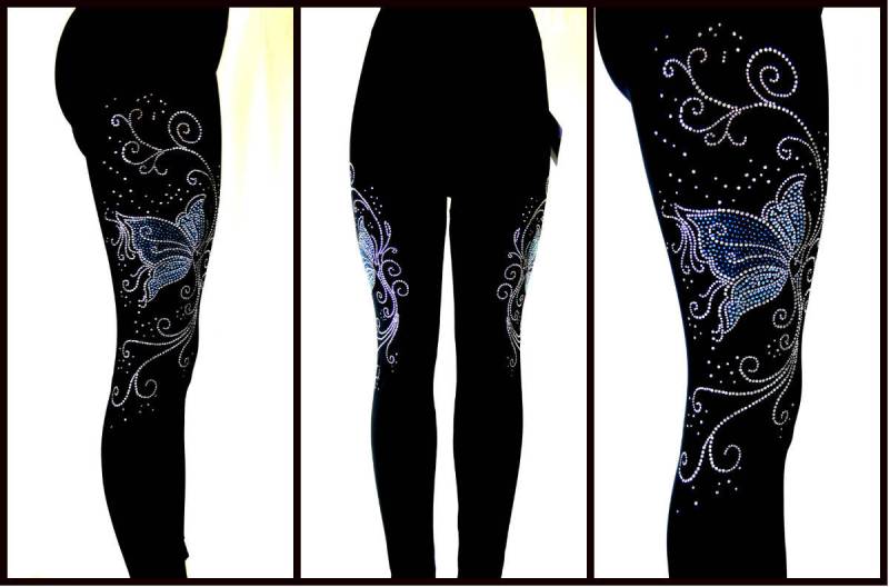 Normale Größe Schwarz Volle Länge Leggings Verschönert Strass Blau Schmetterling Wirbel Design Normale Größe Schwarz Volle Länge Leggings Verschönert Strass Blau Schmetterling Wirbel Design von BlingBlingFashions