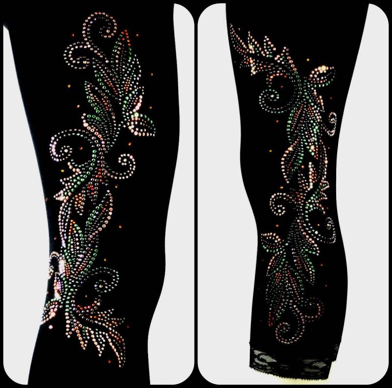 Plus Größe Capri Länge Leggings Verziert Strass Herbst Farbige Blätter Design Plus Größe Capri Länge Leggings Verziert Strass Herbst Farbige Blätter Design von BlingBlingFashions