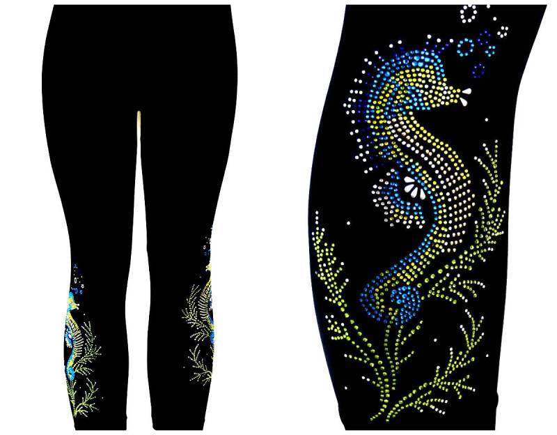 Regular Size Capri Länge Leggings Verschönert Alle Strass Schimmernden Seepferdchen Design Regular Size Capri Länge Leggings Verschönert Alle Strass Schimmernden Seepferdchen Design von BlingBlingFashions