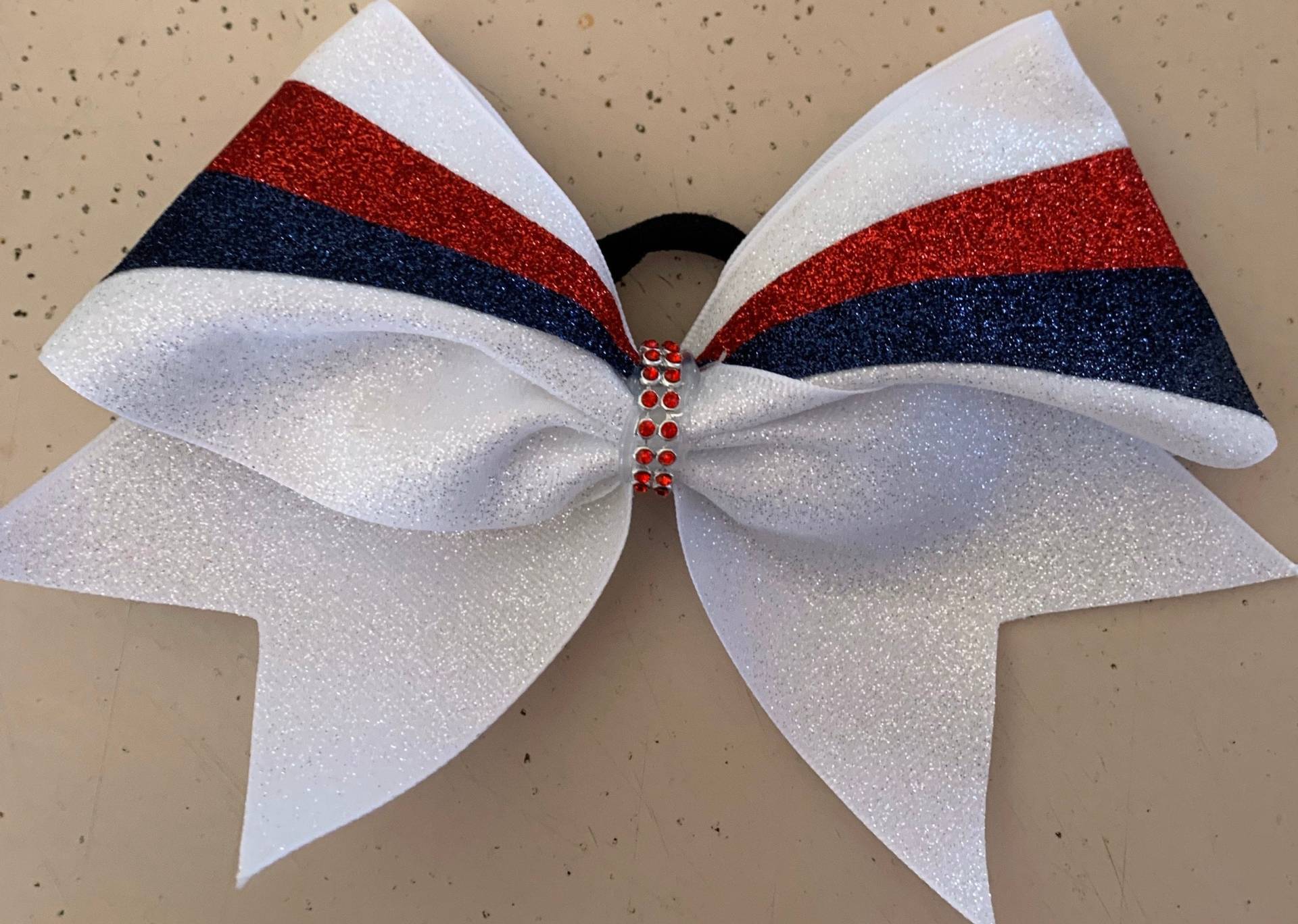 Benutzerdefinierter Cheer Bow Mit Glitter, Weiß, Rot, Marineblau - Alle Farben Erhältlich, Siehe Tabelle Blingitoncheerbowz Benutzerdefinierter Cheer Bow Mit Glitter, Weiß, Rot, Marineblau - Alle Farben Erhältlich, Siehe Tabelle Blingitoncheerbowz von BlingItOnCheerBowz