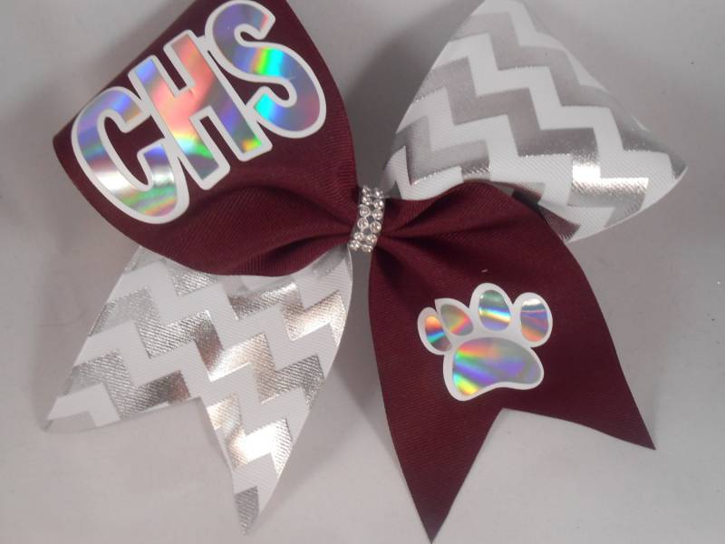 Cheer Bow Custom Your School Und Mascot Team Bows By Blingitoncheerbowz Maroon Silber Weiß Chevron von BlingItOnCheerBowz