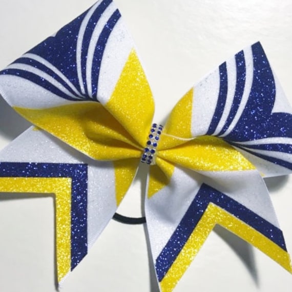 Cheer Bow Von Blingitoncheerbowz Royal Blau - Athletisch Gelb Weiss Alles Glitzer Mit Strass-Mitte Dose in Allen Farben Cheer Bow Von Blingitoncheerbowz Royal Blau - Athletisch Gelb Weiss Alles Glitzer Mit Strass-Mitte Dose in Allen Farben von BlingItOnCheerBowz