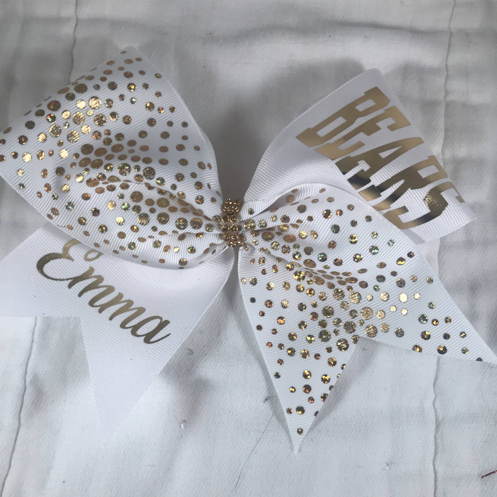 Custom Cheer Bow in Weiss Mit Gold Holographic Dots, So Elegant von BlingItOnCheerBowz