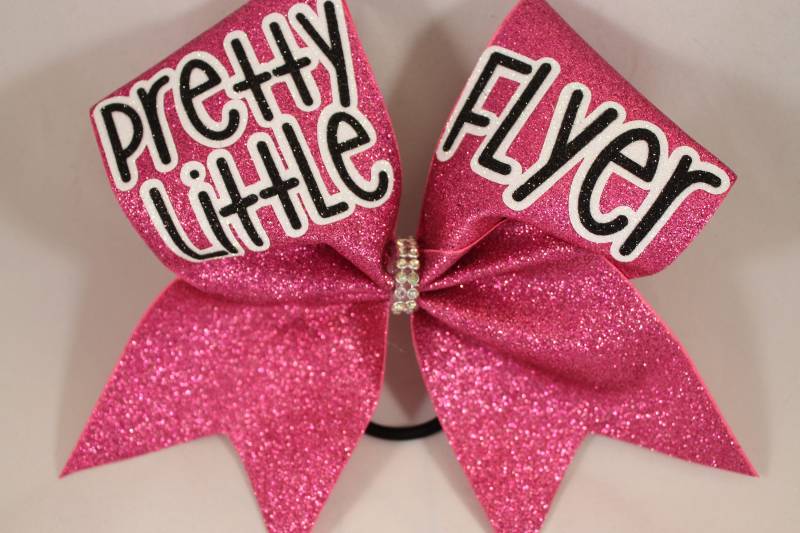 Flieger Cheer Bow Hübsche Kleine - Basis Backspot Jede Farbe Glitzer Von Blingitoncheerbowz Flieger Cheer Bow Hübsche Kleine - Basis Backspot Jede Farbe Glitzer Von Blingitoncheerbowz von BlingItOnCheerBowz