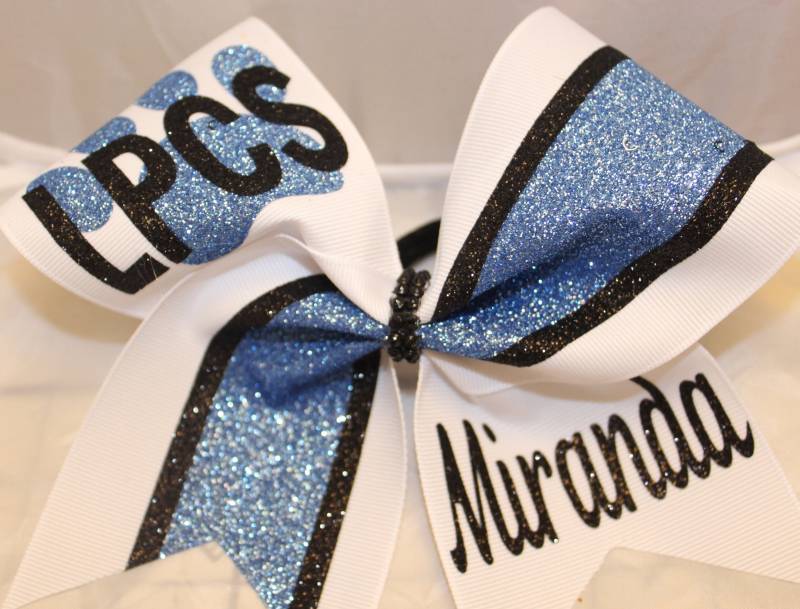 Individuelle Schleife - Team Name Pfotenabdruck -Jede Farbe Von Blingitoncheerbowz von BlingItOnCheerBowz