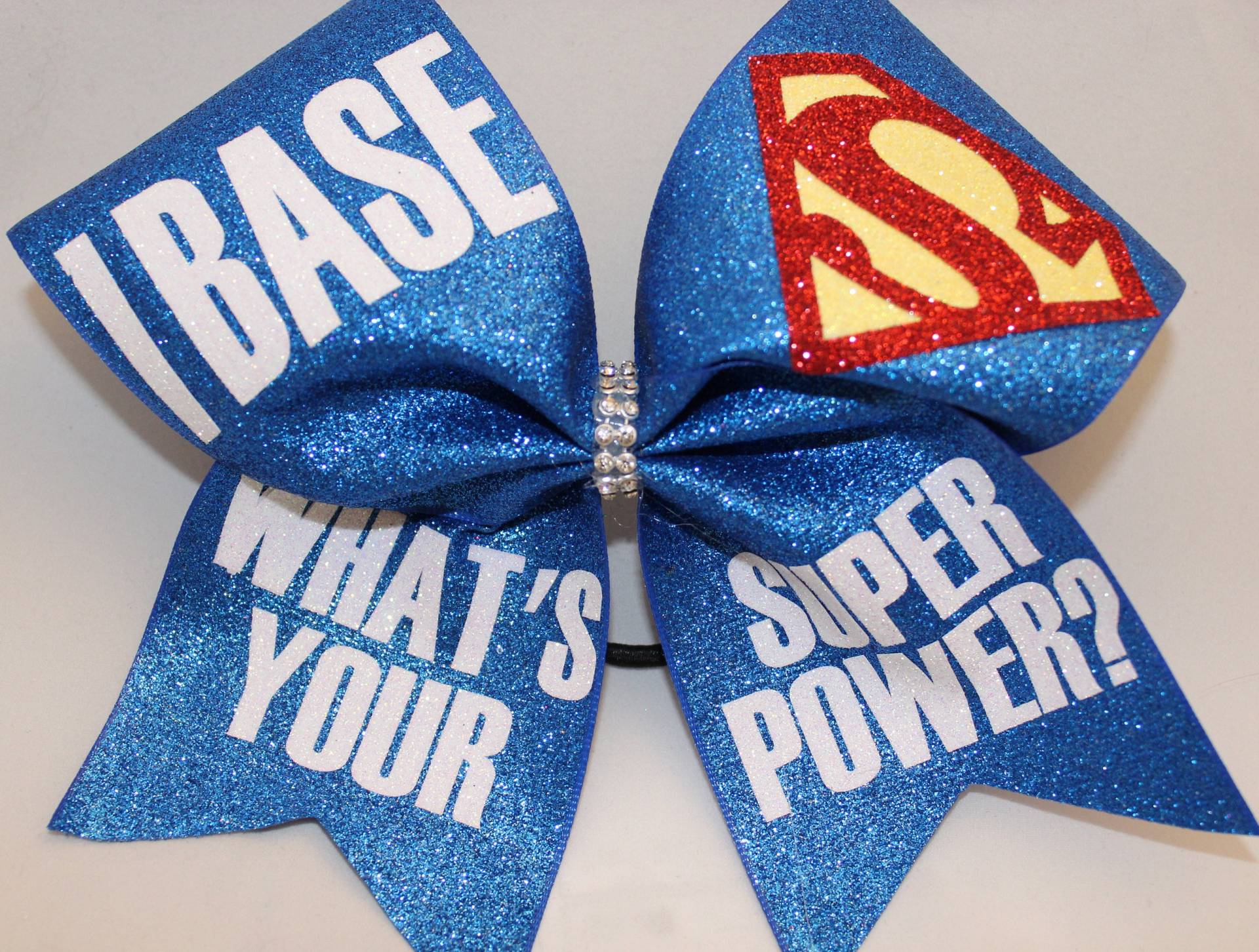 Jubelbogen Ibase Whats Your Superpower ? Von Blingitoncheerbowz, Schleifen, Cheerleader, Geschenk, Allstar Schleife, Jubeln Schleife Jubelbogen Ibase Whats Your Superpower ? Von Blingitoncheerbowz, Schleifen, Cheerleader, Geschenk, Allstar Schleife, Jubeln Schleife von BlingItOnCheerBowz