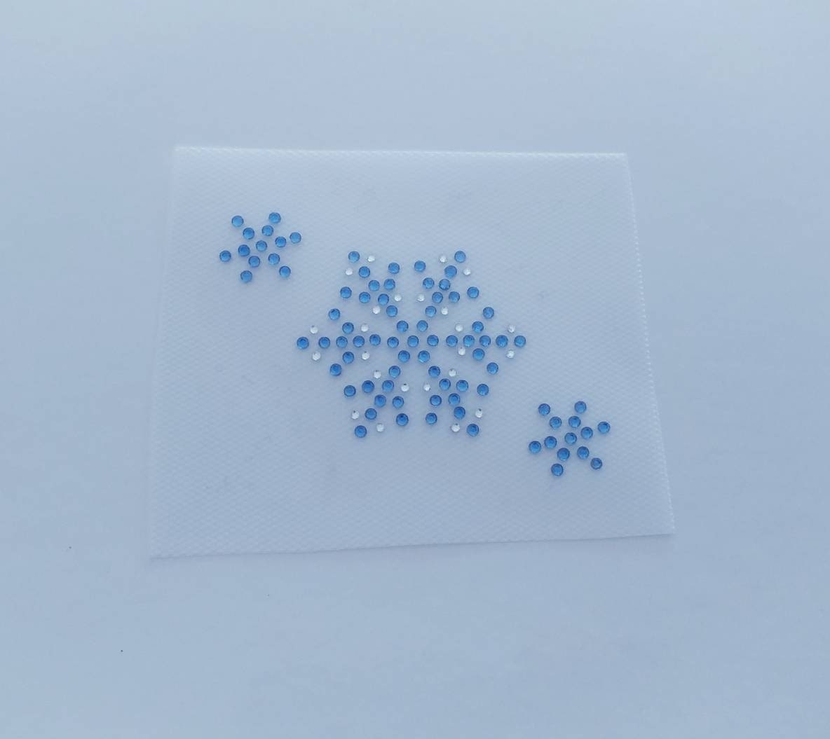 Schneeflocke Strass Applikation, Bügelbild, Blaue Bling, Glitzer von BlingSparkleShineLtd