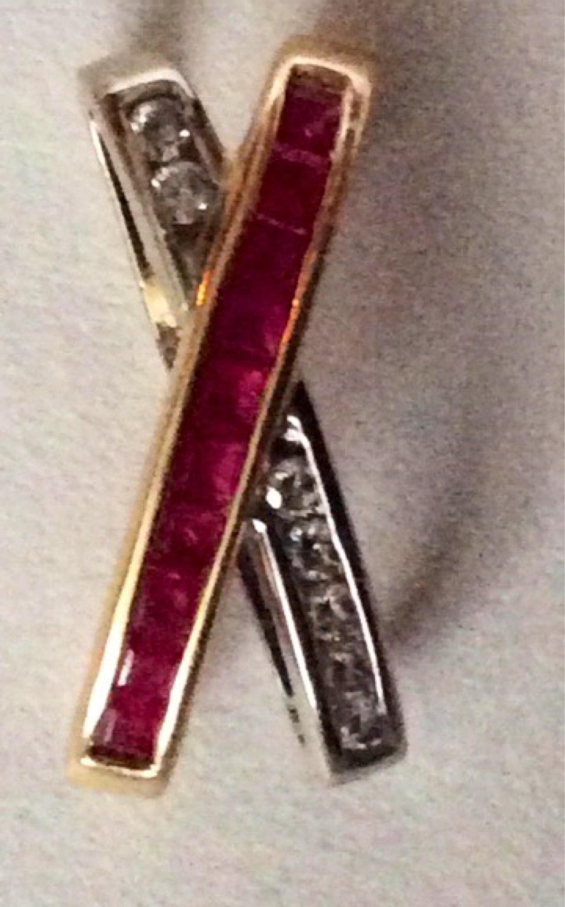 14Kt Gelbgold Rubin Diamant Anhänger Kanal Rubine Princess Schliff Diamanten Echter Nachlass Edlen Schmuck Gelbgold 14Kt Gelbgold Rubin Diamant Anhänger Kanal Rubine Princess Schliff Diamanten Echter Nachlass Edlen Schmuck Gelbgold von BlingbyMrsB