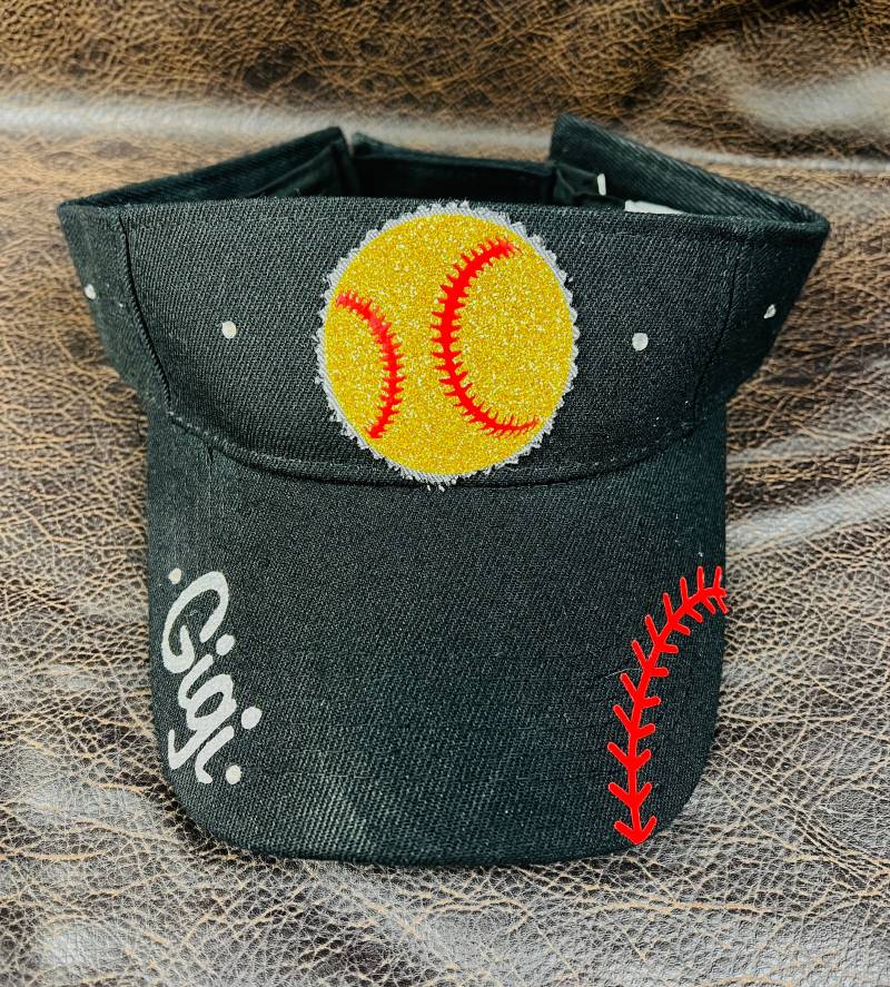 Softball Bling Mom Visor - Personalisiert Mit Einer Nummer Oder Keiner Anpassbar Für Mama Oma Gigi Mimi Nana Schwester von BlingirlSpirit