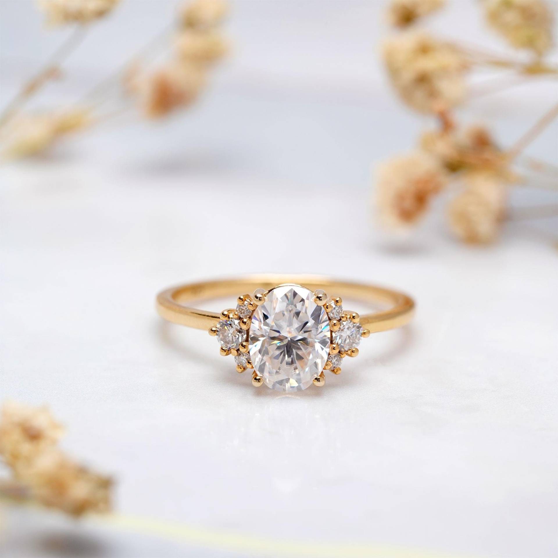 1.5 Ct Oval Cut Moissanite Verlobungsring, Drei-stein-Ehering, Drei-stein-Diamantring Für Frauen, Goldjubiläumsgeschenkring Sie von Blinzjewels