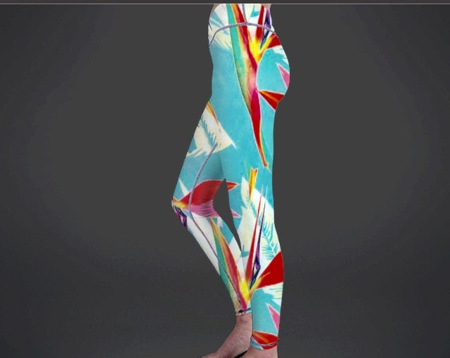 Paradiesvögel Yoga Leggins-Yoga Leggins Yogawear Activewear Damen Hose Frauen Grau Paradiesvögel Yoga Leggins-Yoga Leggins Yogawear Activewear Damen Hose Frauen Grau von BlissedYogawear