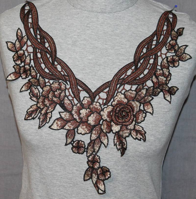 Spitzenkragen - Einsatz, Spitzenbesatz 30x35 cm Polyester Braun/Beige von BlitzIdee24