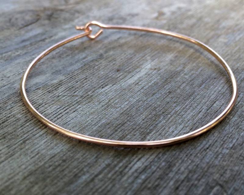 14K Rose Gold Filled Armreif Haken Und Öse 14K Rose Gold Filled Armreif Haken Und Öse von Blockislandarts