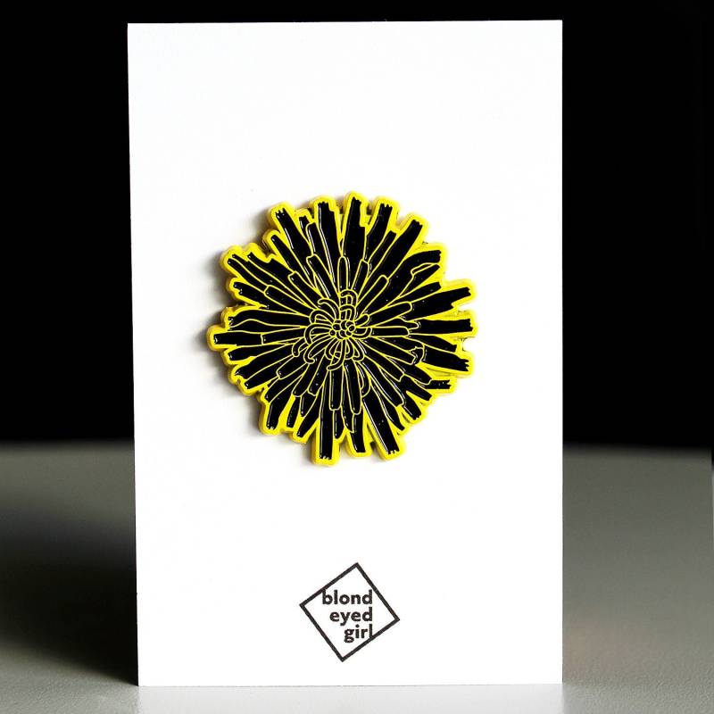 Schwarze Pusteblumen Brosche Soft Enamel Anstecknadel von BlondEyedGirl