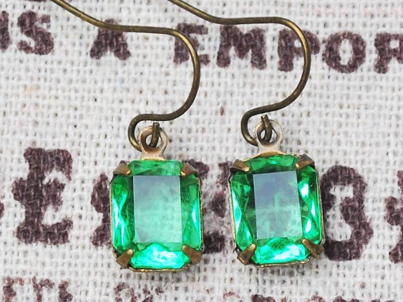 strass Ohrringe, Peridot Tropfen Grüne Baumeln Handgemachtes Geburtstagsgeschenk strass Ohrringe, Peridot Tropfen Grüne Baumeln Handgemachtes Geburtstagsgeschenk von BlondVenus