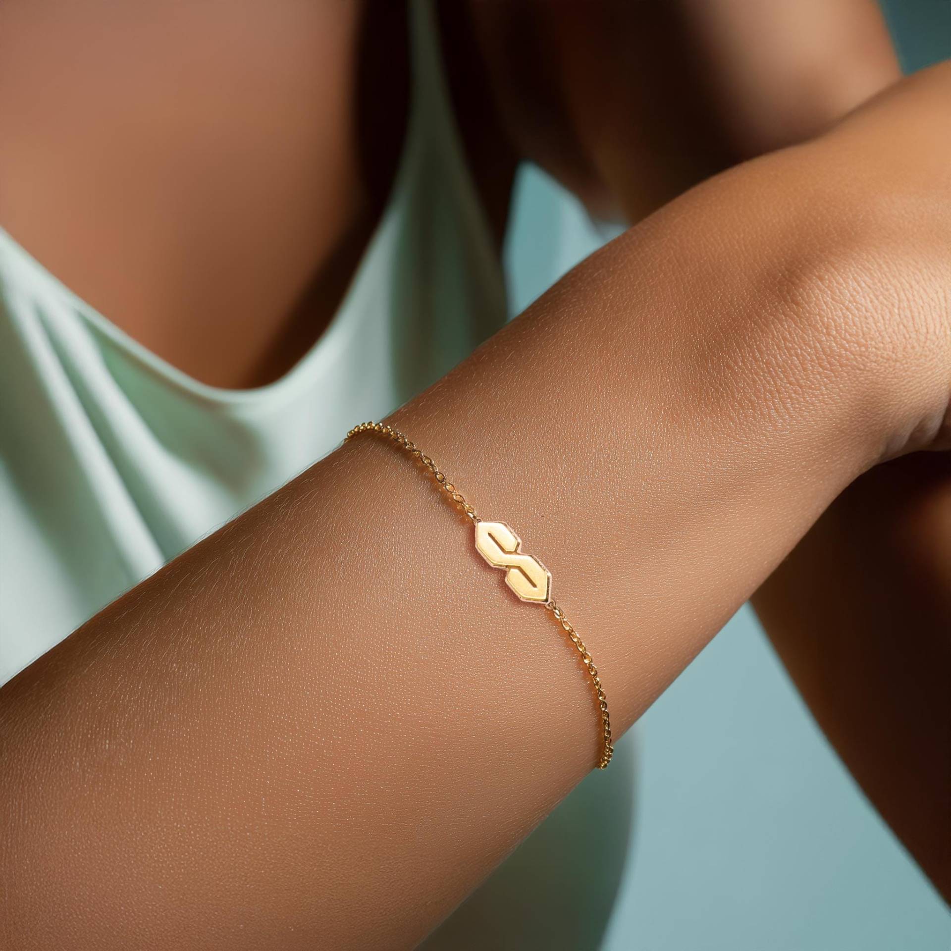 24K Gold Fill "S' Thing Armband 90S Minimalist Schmuck von BloobleeJewelry