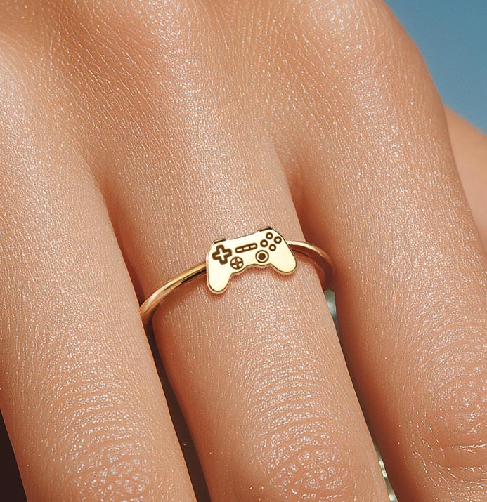 24K Gold Filled Videospiel - Controller Ringe Gamer Girl Schmuck von BloobleeJewelry