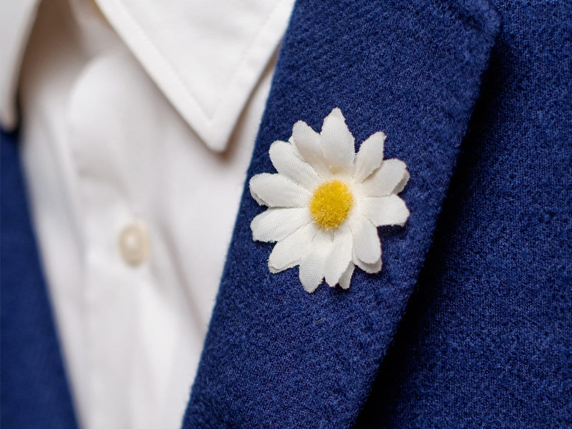 Daisy Anstecknadel, Stoff Blume Pin, Boutonniere, Männer Hochzeit Anzug Accessoire, Dasiy Pin Brosche von BloomLapelPins