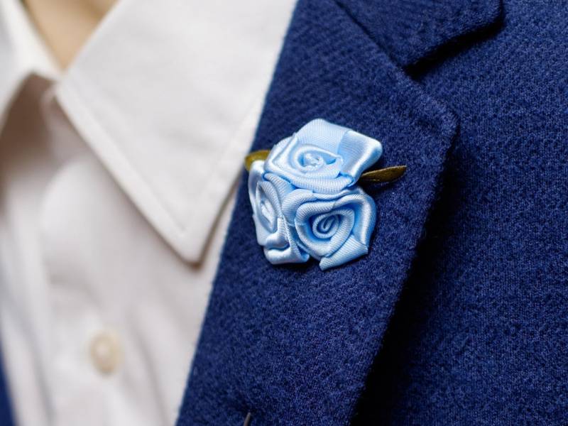 Hellblauer Pin, Groomsmen Brosche, Blaue Revers Brosche Pins Für Männer, Trauzeuge Anstecknadel, Rose Hochzeit Boutonniere, Blume Pin Hellblauer Pin, Groomsmen Brosche, Blaue Revers Brosche Pins Für Männer, Trauzeuge Anstecknadel, Rose Hochzeit Boutonniere, Blume Pin von BloomLapelPins