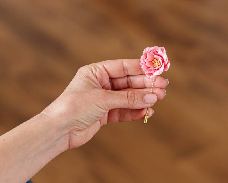 Rosa Blume Anstecknadel Geeignet Für Jeden Formellen Anlass - Papier Hergestellte Blühende Magnolie Brosche Pin, Ehemann Anzug Geschenk Rosa Blume Anstecknadel Geeignet Für Jeden Formellen Anlass - Papier Hergestellte Blühende Magnolie Brosche Pin, Ehemann Anzug Geschenk von BloomLapelPins