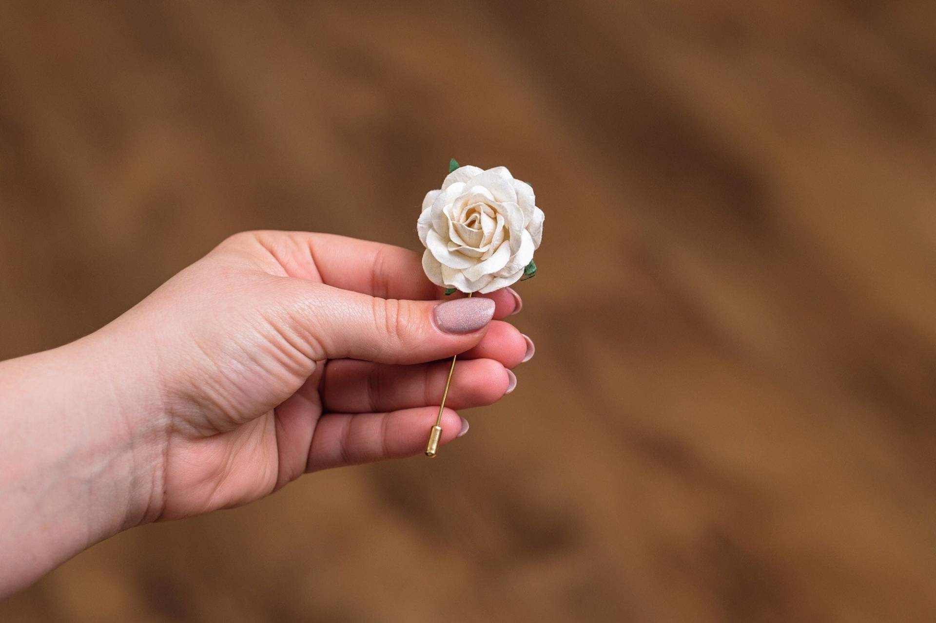 Weiße Boutonniere Männer, Revers Blume Pin, Bräutigam Boutonniere, Tuxedo Brosche Blume, Pfingstrose Brosche, Große Hochzeitsanzug von BloomLapelPins