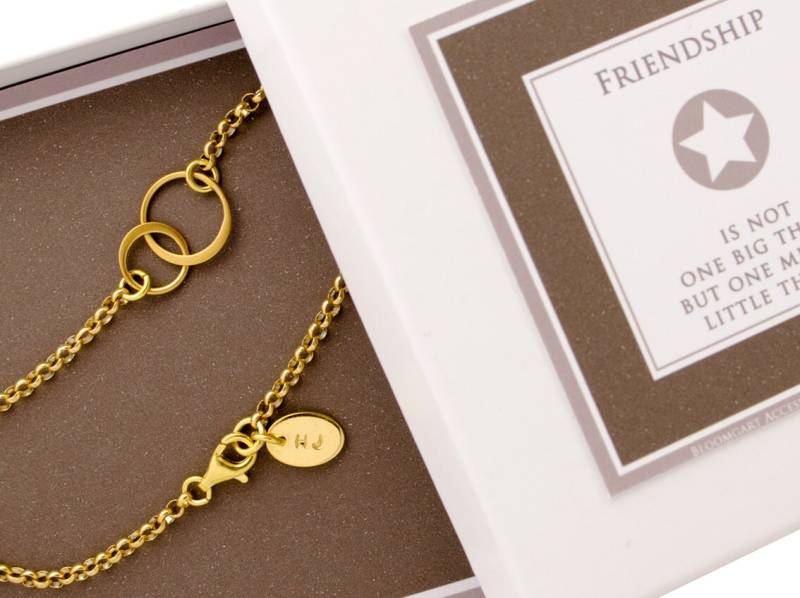 Armband Mit Gravur Verschlungen Aus Vergoldetem 925 Silber Freundschaftsarmband Geschenk Beste Freundin Zur Verlobung Bloomgart von Bloomgart