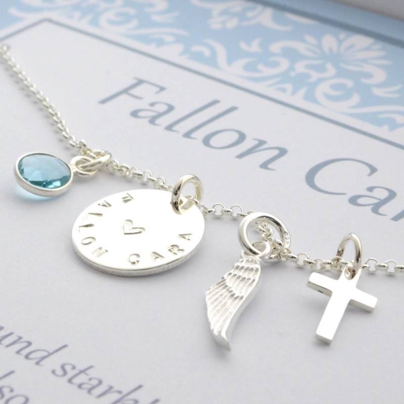 Namenskette Mit Geschenkbox Personalisierter Schmuck Mit Gravur, Taufe Kommunion Konfirmation Geschenk, Taufkette Mädchen Von Bloomgart von Bloomgart