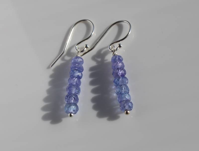 Tansanit Bar Ohrringe von BloomyStones