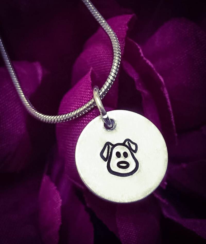 Hand Gestempelt Hund Gesicht Halskette Aluminium Haustier Anhänger Hand Gestempelt Hund Gesicht Halskette Aluminium Haustier Anhänger von BlossomWitchUK