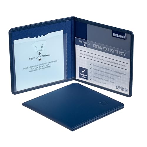 Blue Badge Schutzhülle für Behindertenausweis aus recycelten Flaschen in Marineblau, Hologrammsichere, in Großbritannien hergestellte Brieftasche, inklusive kostenloser Timer-Uhr Blue Badge Schutzhülle für Behindertenausweis aus recycelten Flaschen in Marineblau, Hologrammsichere, in Großbritannien hergestellte Brieftasche, inklusive kostenloser Timer-Uhr von Blue Badge