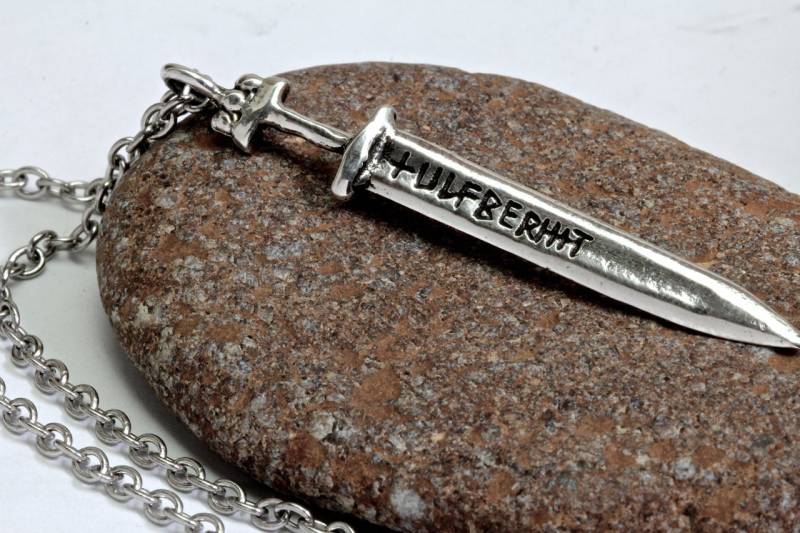 Ulfberht Wikinger Schwert Schmuck Halskette Made in Nyc von BlueBayerDesignNYC