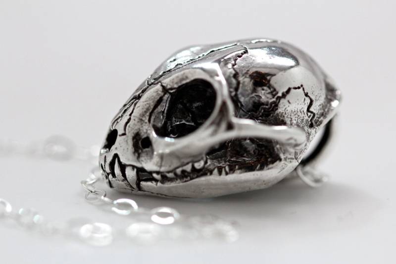 sterling Silber Bobcat Schädel-Halskette Detailierter Wildkatzen-Anhänger sterling Silber Bobcat Schädel-Halskette Detailierter Wildkatzen-Anhänger von BlueBayerDesignNYC