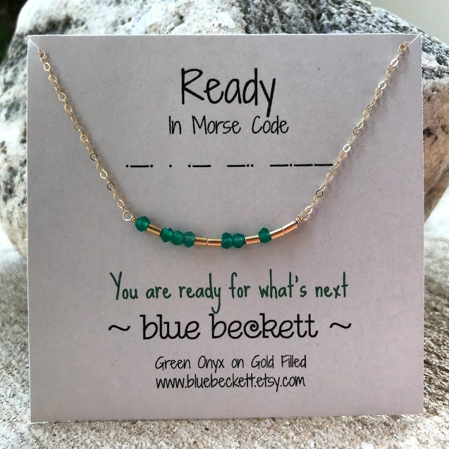Bereit Morse Code Halskette/Facettierter Grüner Onyx Auf Gold Filled Oder Sterling Silber Bar Personalisierung Verfügbar Mai Birthstone von BlueBeckett